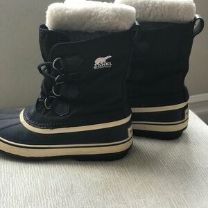 Sorel - Size 8